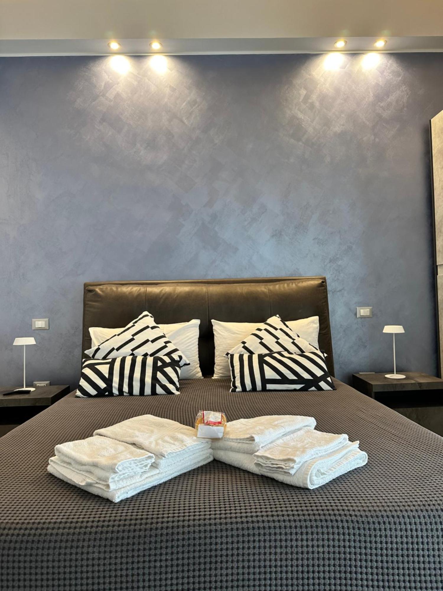 B & B Via Cavour Termoli Eksteriør billede